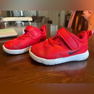 Nike Toddler Sneaker Size 6C